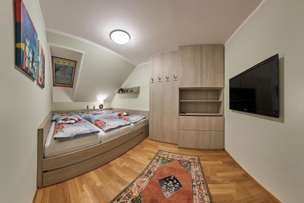Apartmán u vleku Javor Pec pod Snezkou Esterno foto