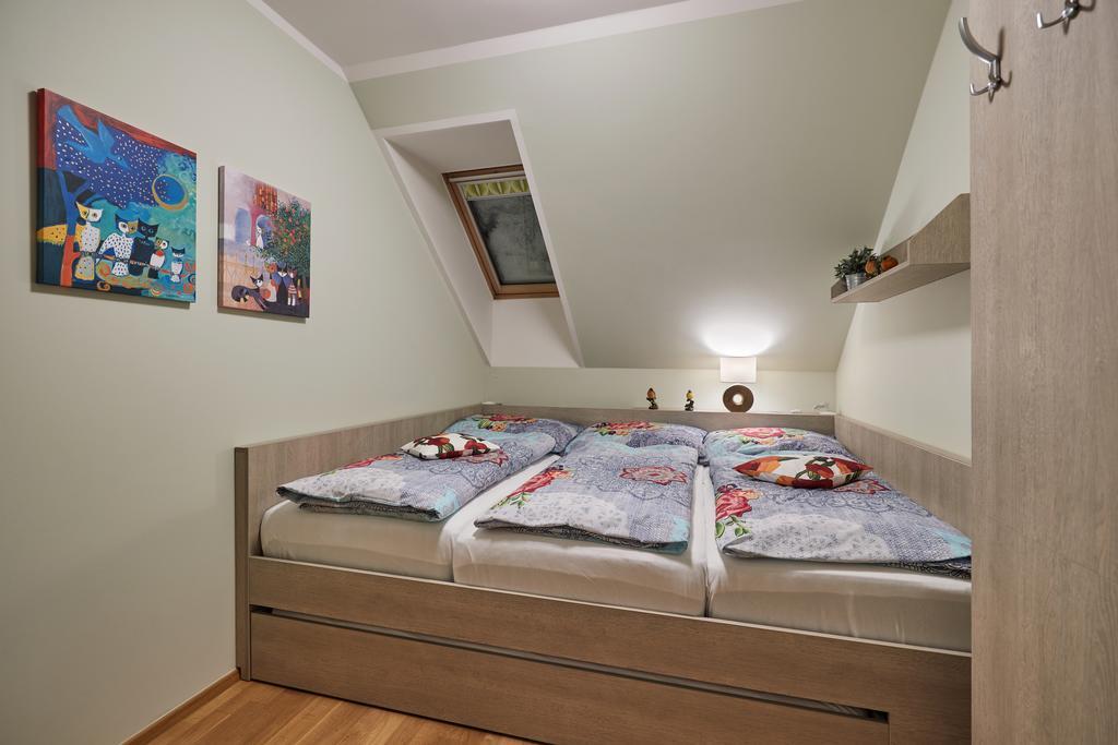 Apartmán u vleku Javor Pec pod Snezkou Esterno foto